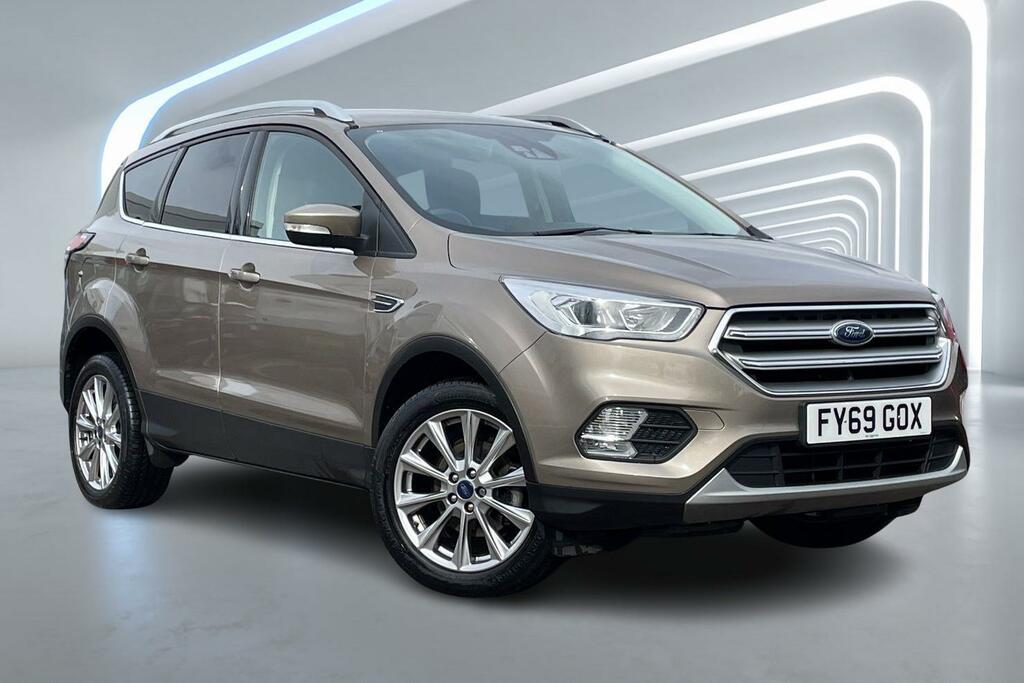 Compare Ford Kuga 1.5 Ecoboost Titanium Edition 2Wd FY69GOX Silver
