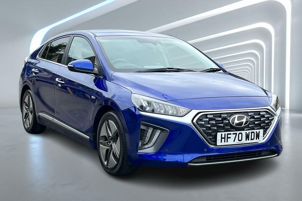 Compare Hyundai Ioniq 1.6 Gdi Hybrid Premium Se Dct HF70WDW Blue