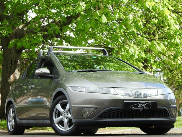 Compare Honda Civic 1.8 Es I-vtec 139 Bhp EF55KFN Grey