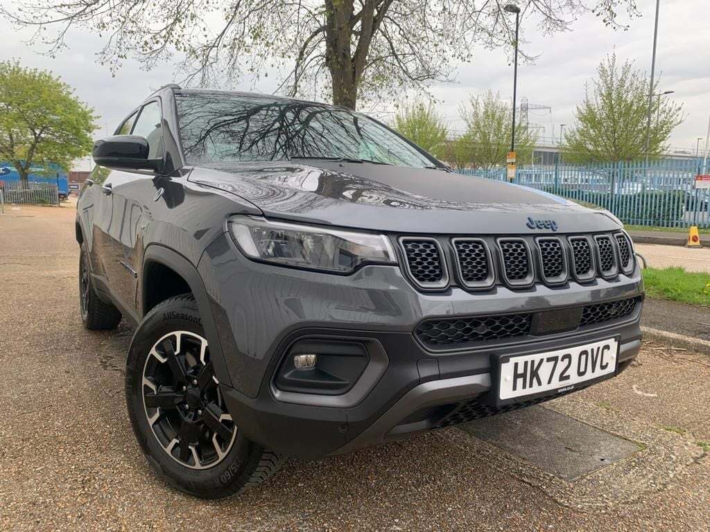 Compare Jeep Compass 1.3 Gse T4 11.4Kwh Trailhawk 4Xe Euro 6 Ss HK72UHU Grey