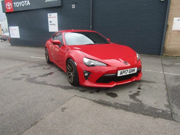 Toyota GT86 2.0 Boxer D-4s Pro Euro 6 Red #1