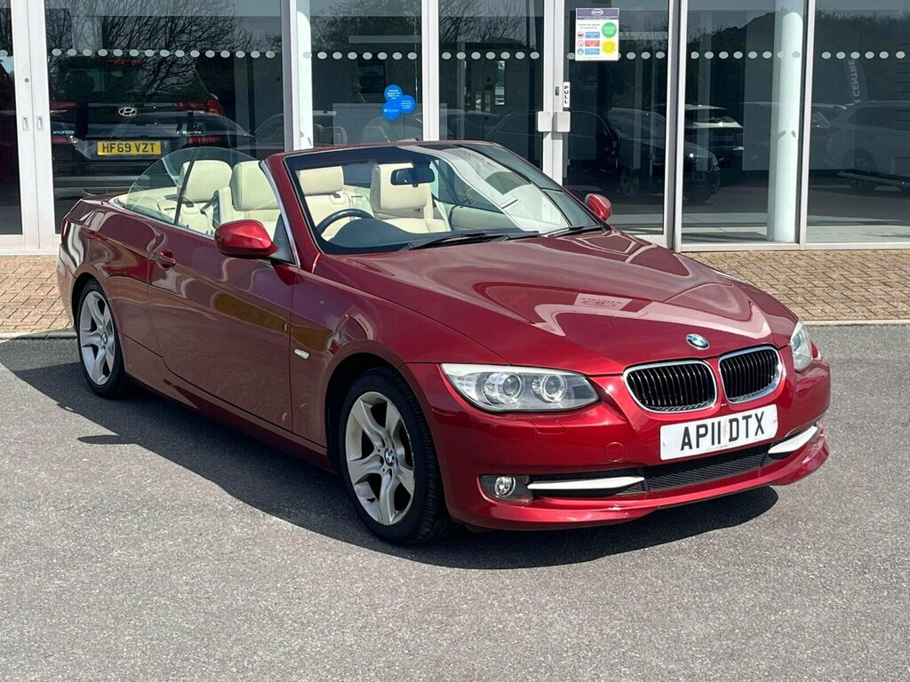 Compare BMW 3 Series 2.0 320D Se Euro 5 Ss AP11DTX Red