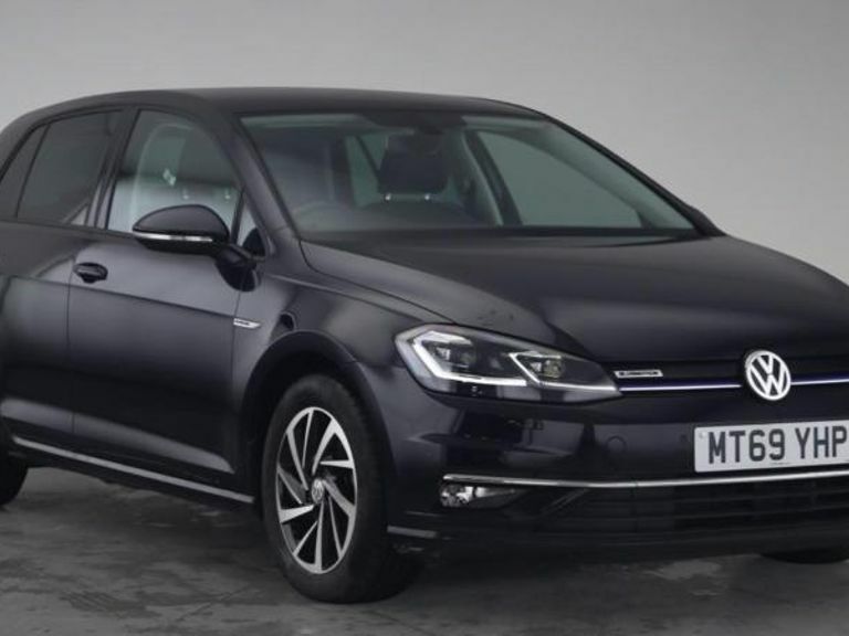 Compare Volkswagen Golf 201969, 1.5 Tsi Evo Match Edition MT69YHP Black