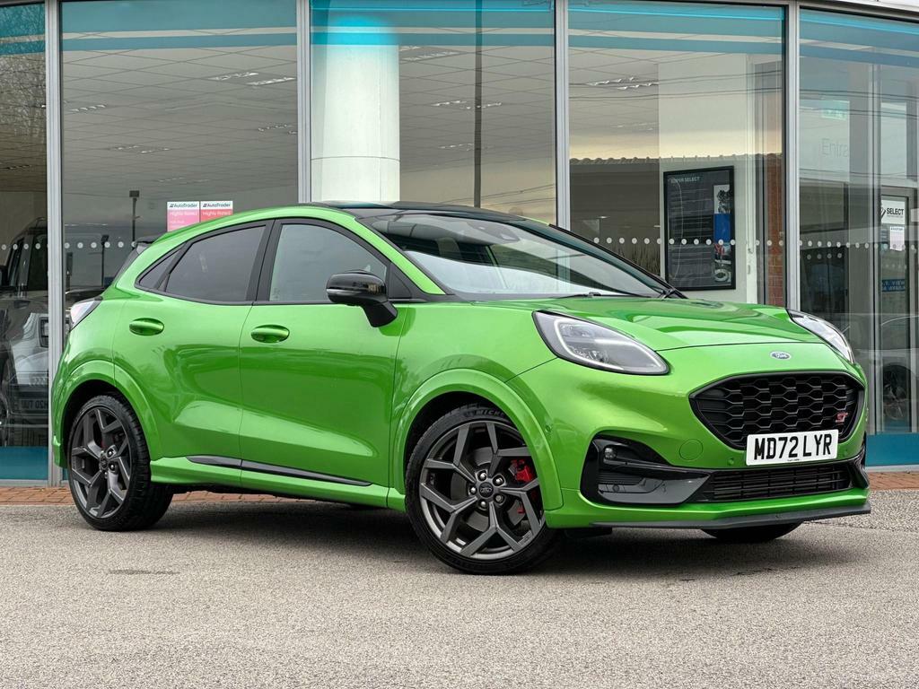 Compare Ford Puma 1.5T Ecoboost St Euro 6 Ss MD72LYR Green