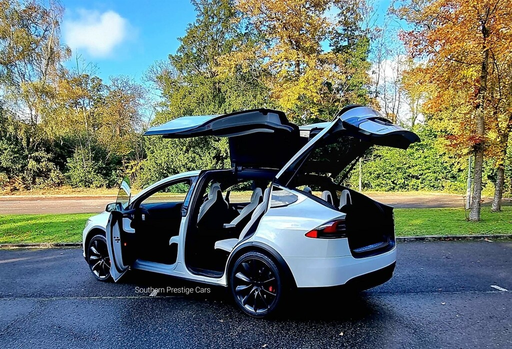 Tesla Model X Suv  #1