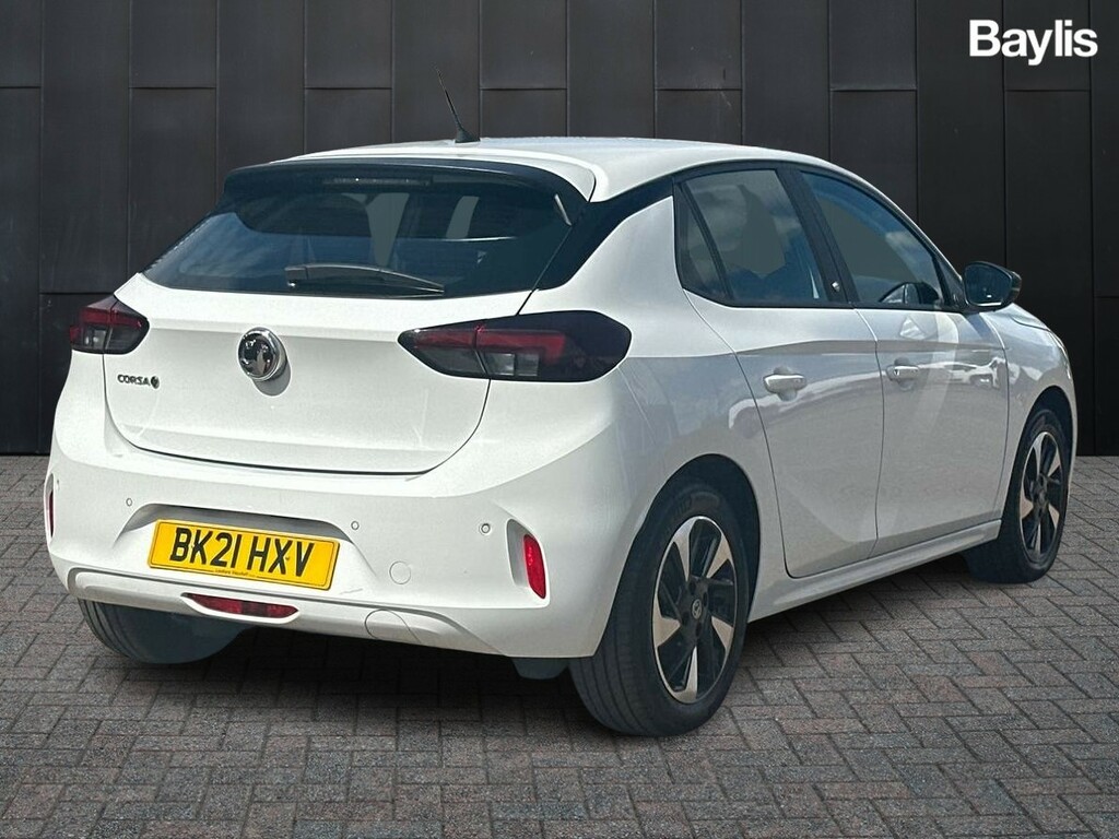 Compare Vauxhall Corsa-e 100Kw Se Nav 50Kwh 11Kwch BK21HXV White