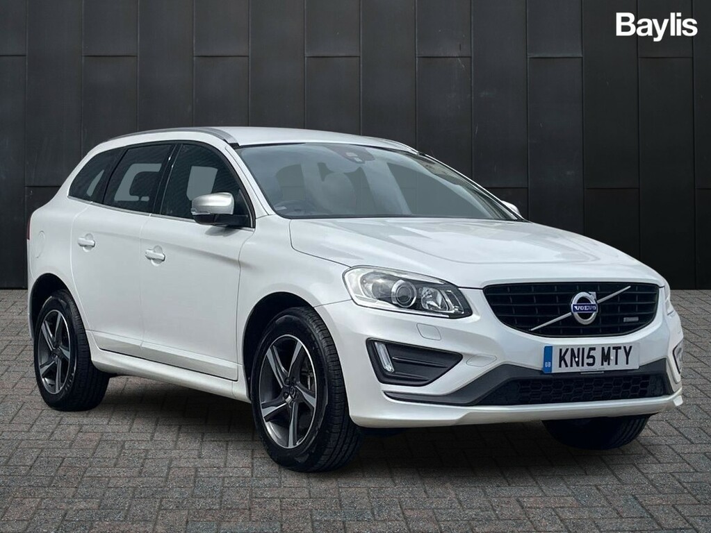 Compare Volvo XC60 D5 215 R Design Lux Nav Awd Geartronic KN15MTY White