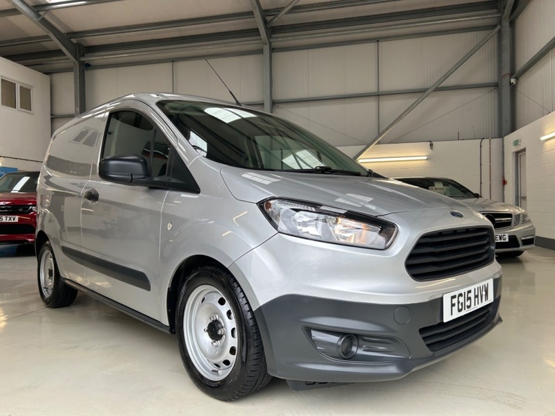 Ford Transit Courier Base Tdci Silver #1