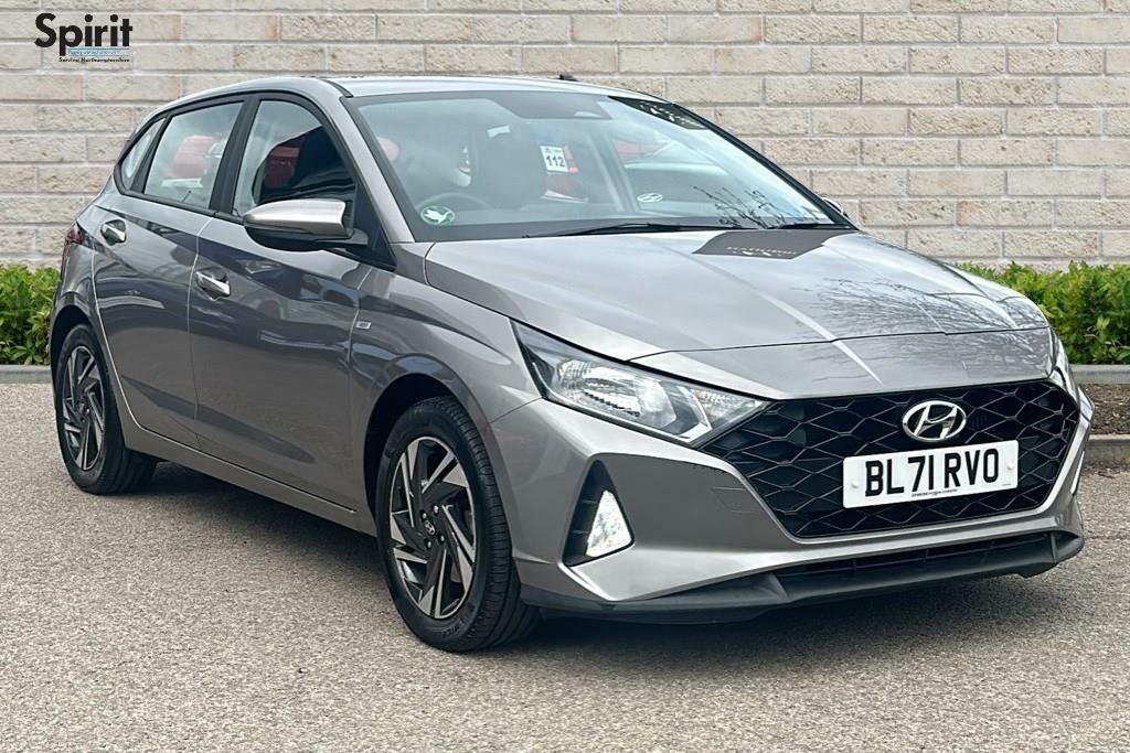 Compare Hyundai I20 1.0 T-gdi Mhev Se Connect Hatchback Hyb BL71RVO Black