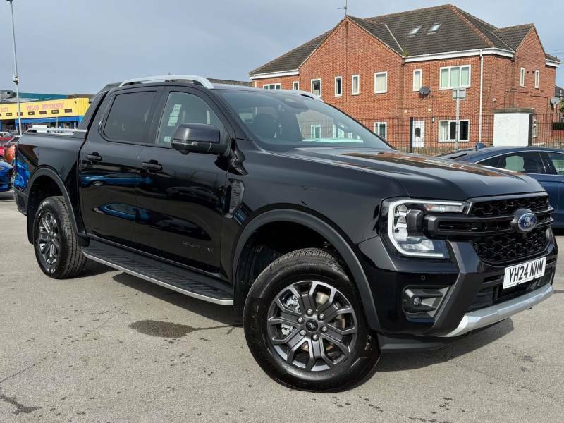 Compare Ford Ranger 2.0 Td Ecoblue Wildtrak 4Wd Euro 6 Ss YH24NNM Black