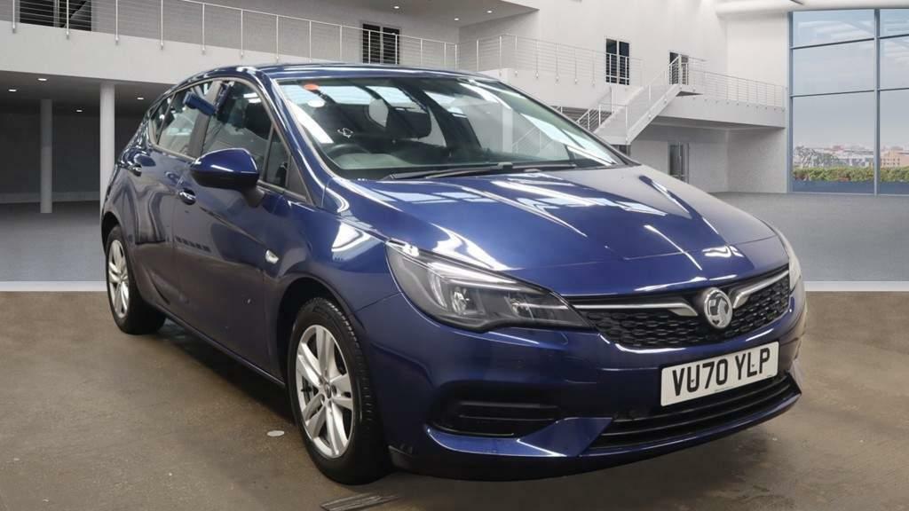 Compare Vauxhall Astra 1.2 Turbo Business Edition Nav Euro 6 Ss VU70YLP 