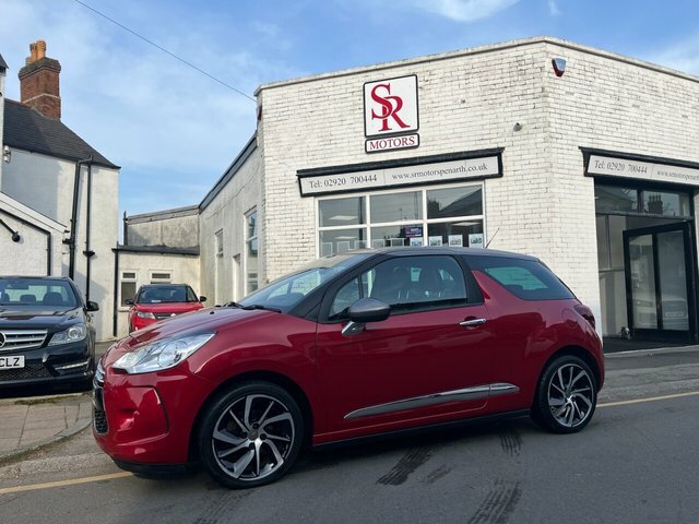 DS DS 3 1.2 Puretech Dstyle Nav Ss 109 Bhp Red #1