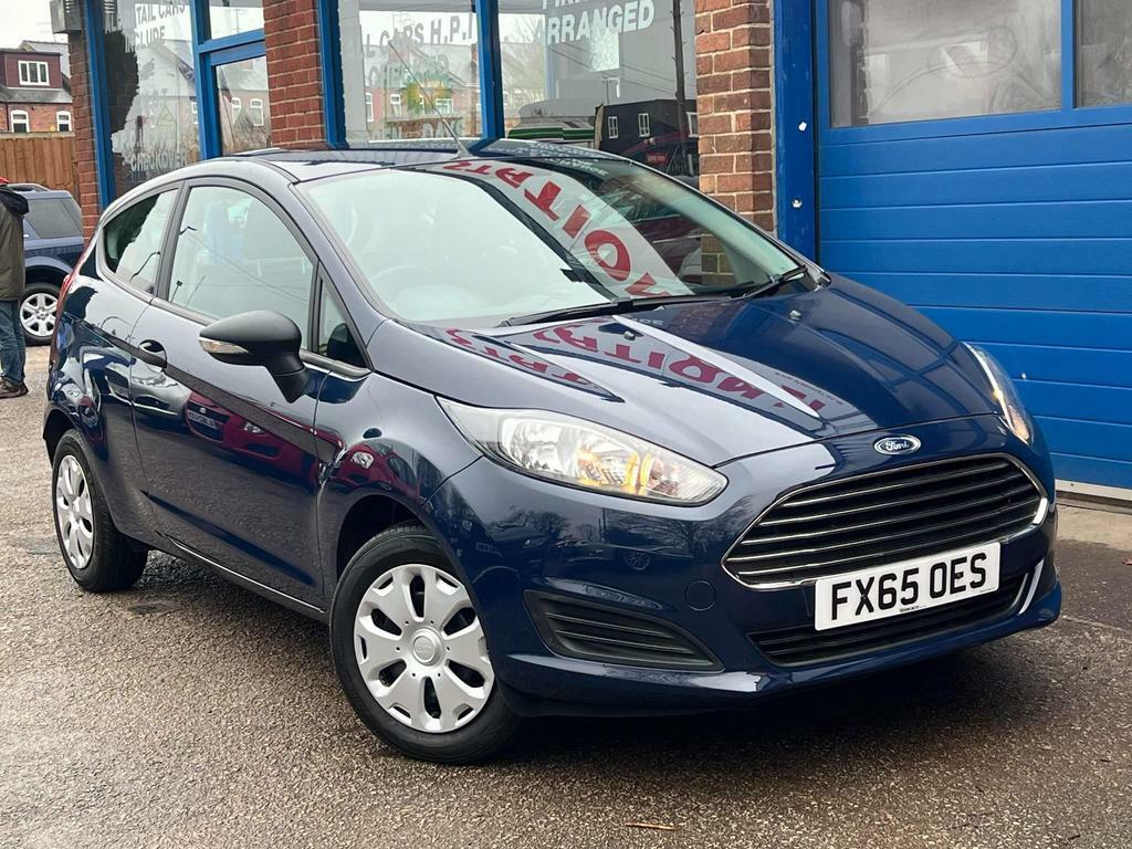 Compare Ford Fiesta 1.25 Studio Euro 6 YP63UBS Blue