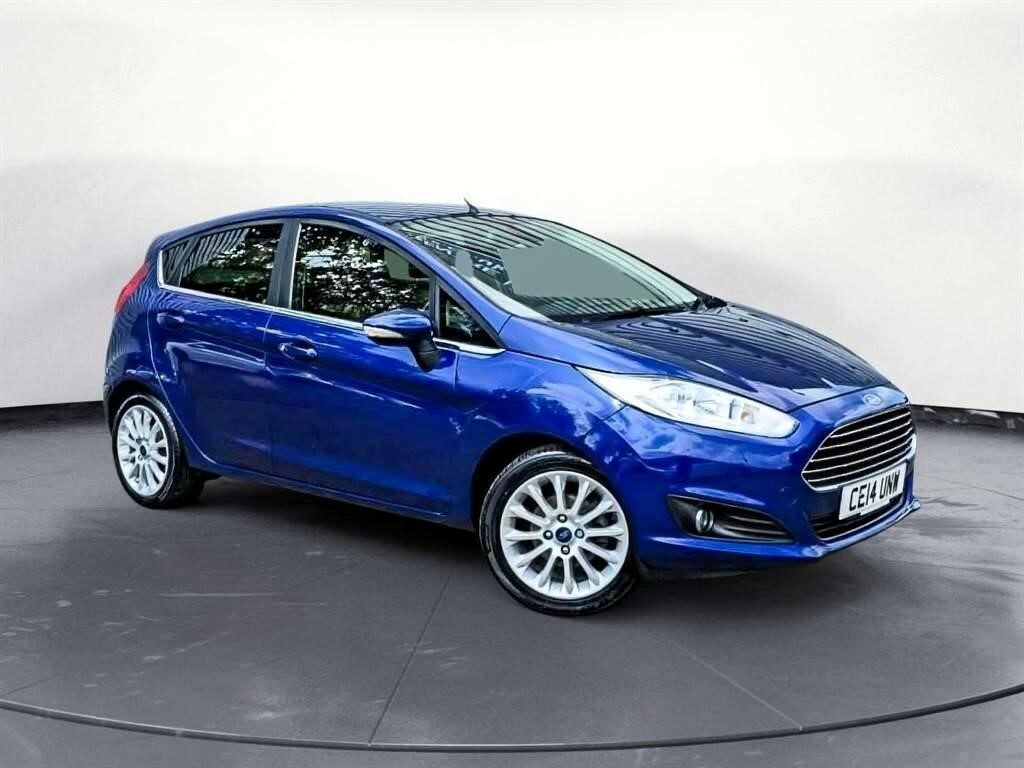 Compare Ford Fiesta 1.0T Ecoboost Titanium X Euro 5 Ss CE14UNW Blue