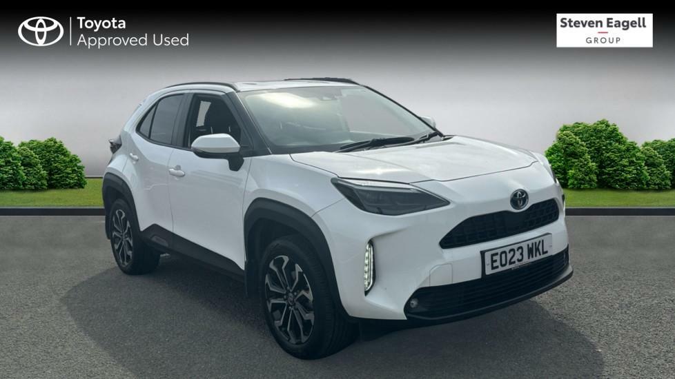 Compare Toyota Yaris Cross 1.5 Vvt-h Design E-cvt Euro 6 Ss EO23WKL White