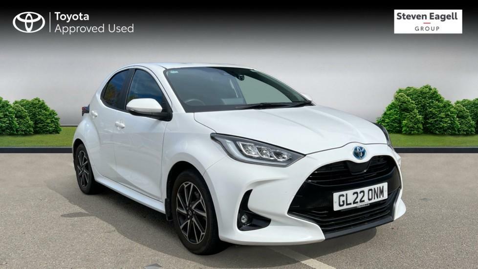 Compare Toyota Yaris 1.5 Vvt-h Design E-cvt Euro 6 Ss GL22ONM White