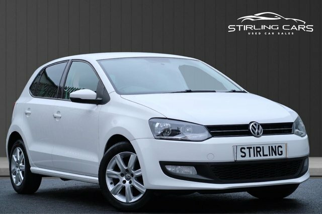 Compare Volkswagen Polo 1.4 Match 83 Bhp Excellent Condition Full S VN62XUK White