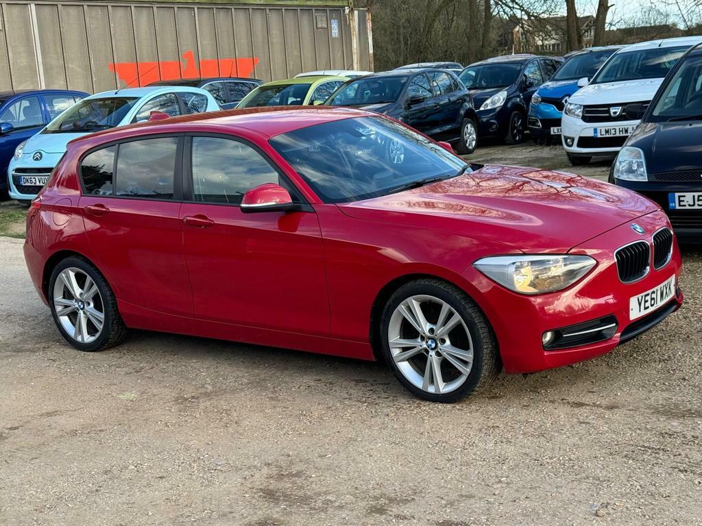 Compare BMW 1 Series 2.0 118D Sport Euro 5 Ss YE61WXK Red
