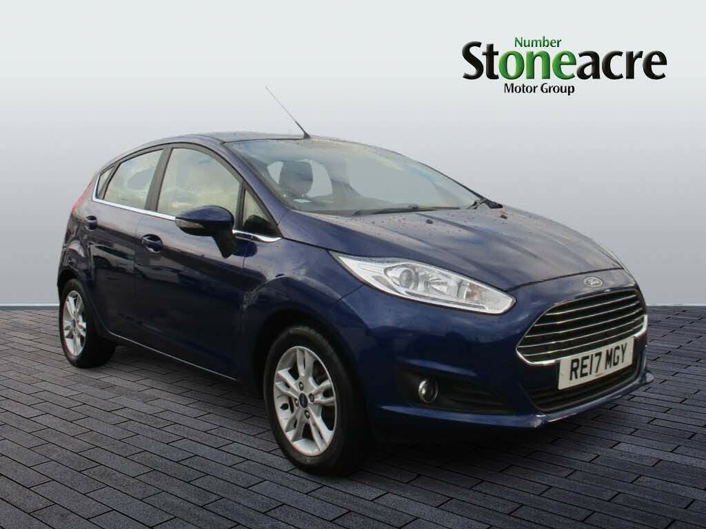 Compare Ford Fiesta 1.25 Zetec Hatchback RE17MGY Blue