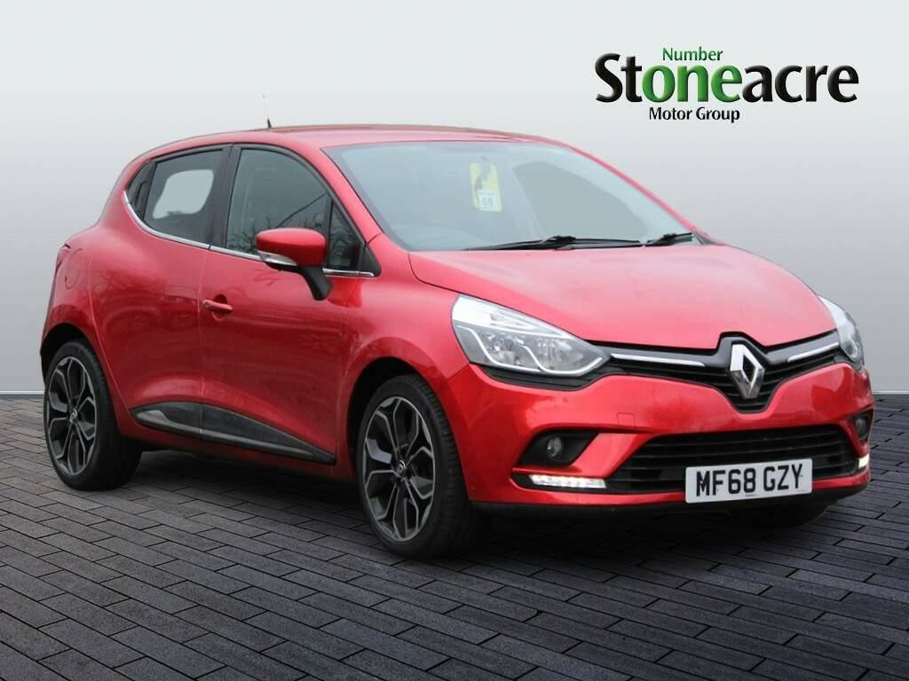 Compare Renault Clio Hatchback MF68GZY Red