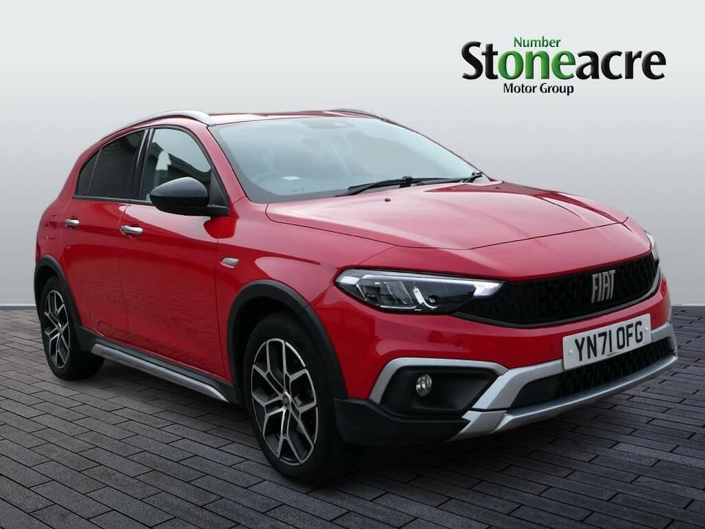 Compare Fiat Tipo Cross YN71OFG Red