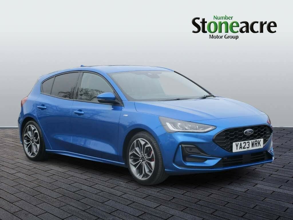 Compare Ford Focus 1.0T Ecoboost Mhev St-line X Dct Euro 6 Ss YA23WRK Blue