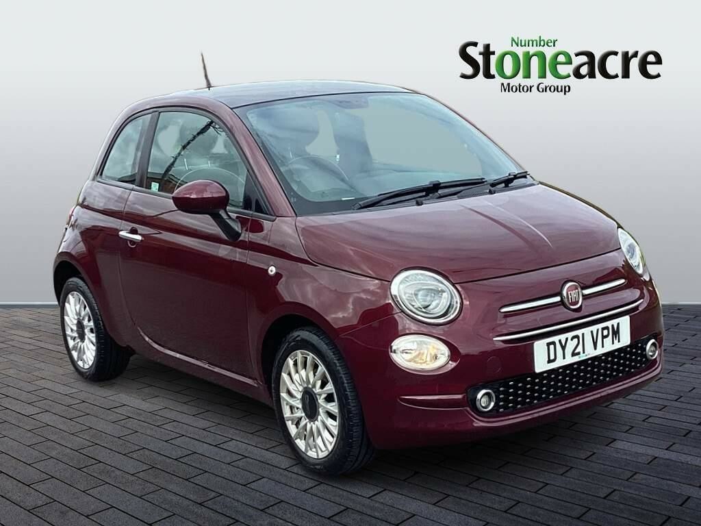 Compare Fiat 500 500 Lounge Mhev DY21VPM Red