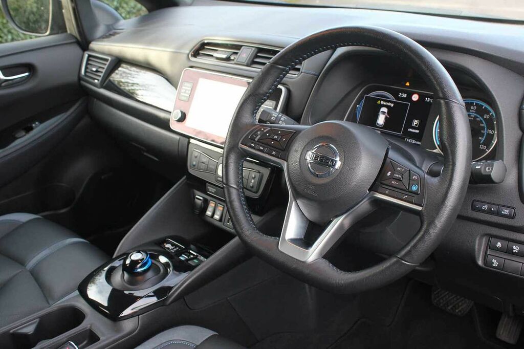 Compare Nissan Leaf E 110Kw Tekna 40Kwh Hatchback GF71LSD Grey