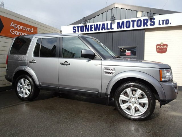 Compare Land Rover Discovery 3.0 4 Sdv6 Hse 255 Bhp YS62LUL Grey