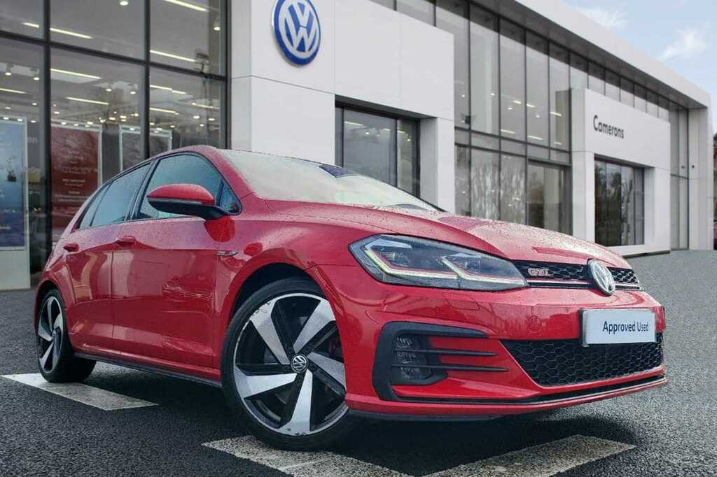 Compare Volkswagen Golf 2.0 Tsi Gti 245Psleather Upholstery SR19MOV Red