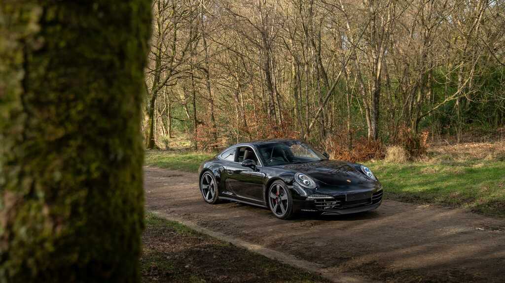 Compare Porsche 911 50 Years Edition BJ14EUZ Black