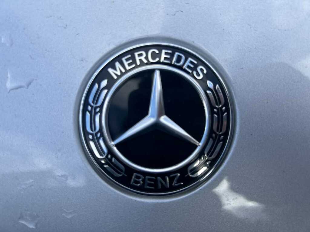 Compare Mercedes-Benz GLA Class 200D Sport Premium Plus KK68WPR Silver