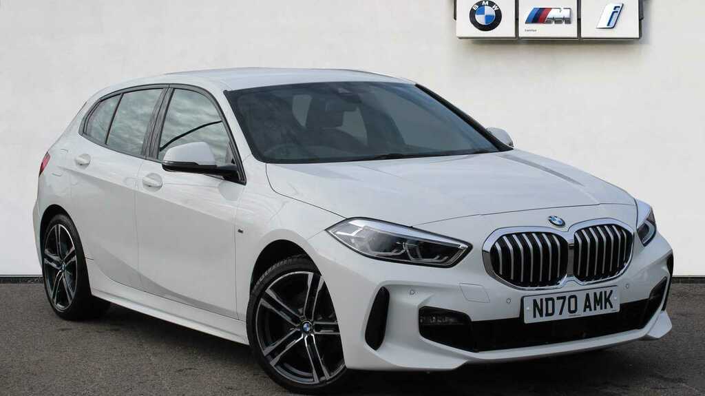 Compare BMW 1 Series 118I M Sport ND70AMK White