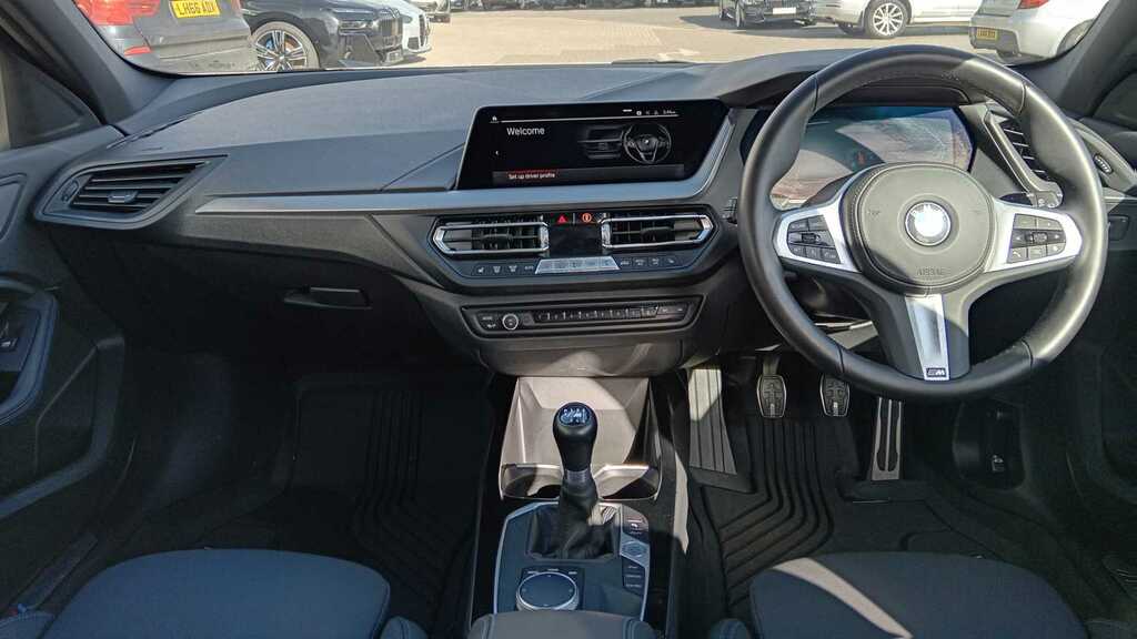 Compare BMW 1 Series 118I 136 M Sport Live Cockpit Professional ND72AXS White
