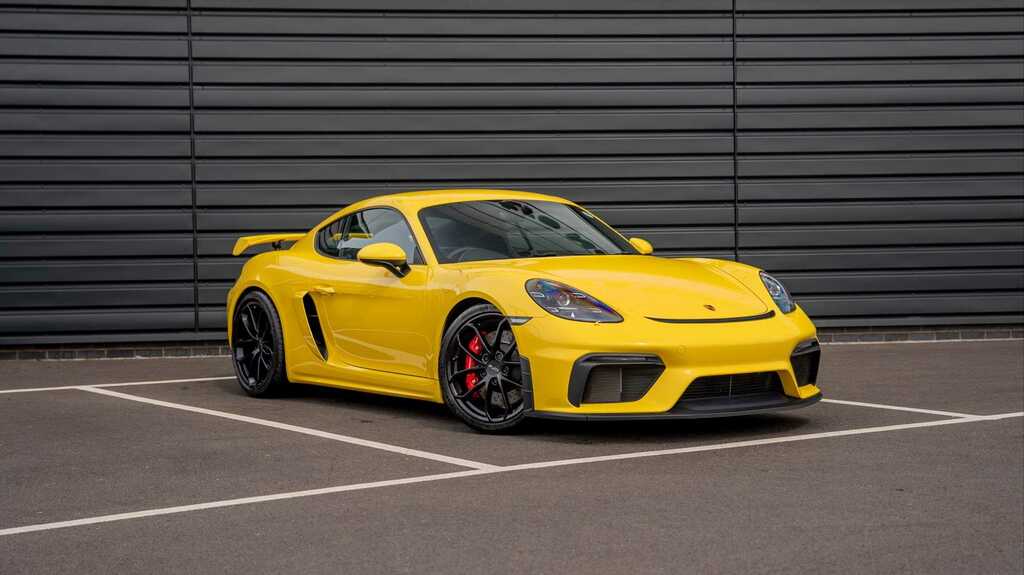 Compare Porsche 718 Cayman Cayman Gt4 S-a LF23DZS Yellow