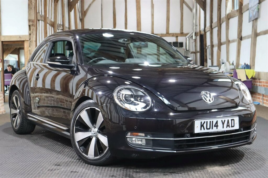 Compare Volkswagen Beetle 2.0 Tdi Sport Dsg Euro 5 KU14YAD Black