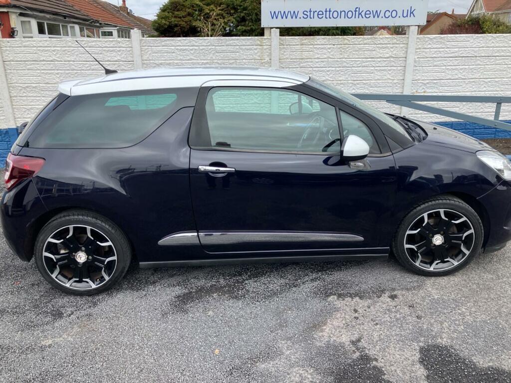 Compare Citroen DS3 Hatchback 1.6 E-hdi Airdream Dstyle Plus 201363 KN63DBV Blue