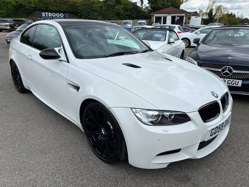 Compare BMW M3 4.0 Iv8 Alpine GD59OAZ White