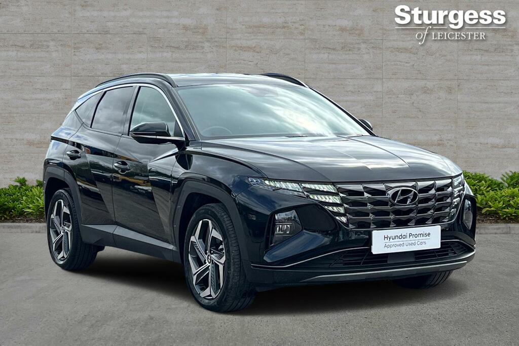 Compare Hyundai Tucson 1.6 H T-gdi Premium Euro 6 Ss EJ23DXU Black