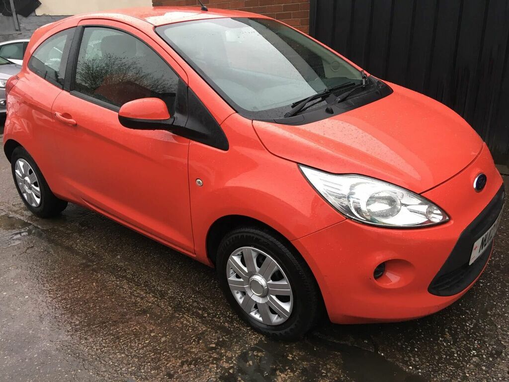 Compare Ford KA 1.2 Edge Euro 5 Ss 2012 NU12FDY Red