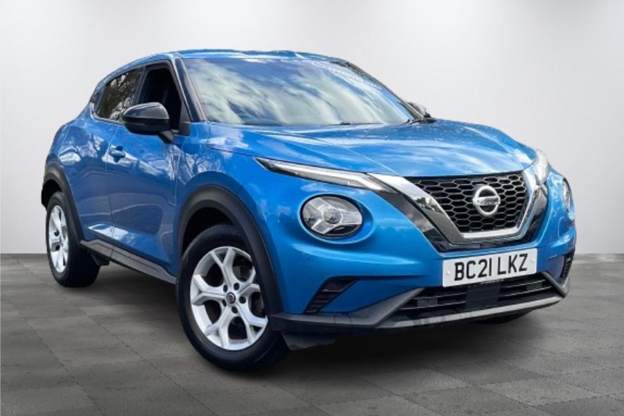 Compare Nissan Juke 1.0 Dig T N Connecta Suv BC21LKZ 