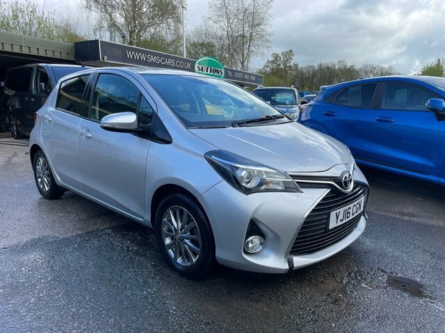Compare Toyota Yaris 1.3 Vvt-i Icon M-drive S 99 Bhp YJ16CGN Silver