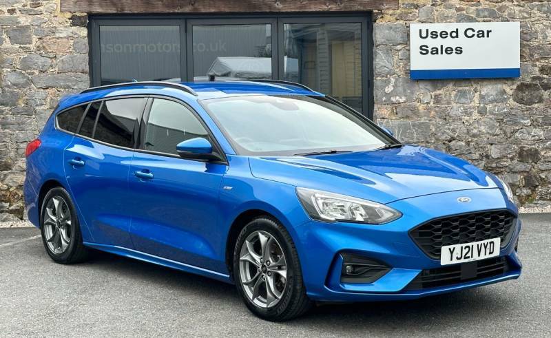Compare Ford Focus St-line Edition YJ21VYD Blue