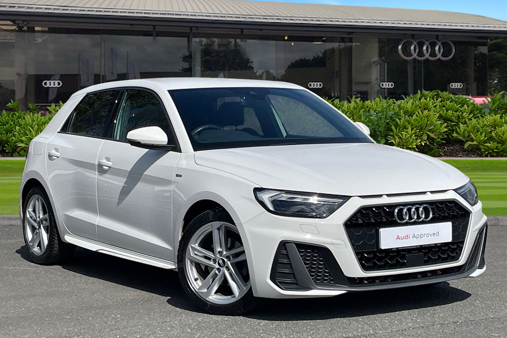 Compare Audi A1 S Line 30 Tfsi 110 Ps 6-Speed BT21TZM White