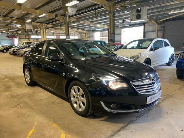 Compare Vauxhall Insignia Hatchback MX63DSY Black
