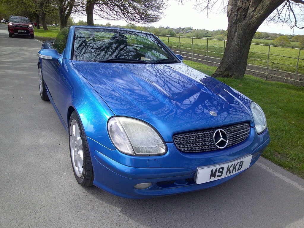 Compare Mercedes-Benz SLK Slk 320 VX02NBN Blue
