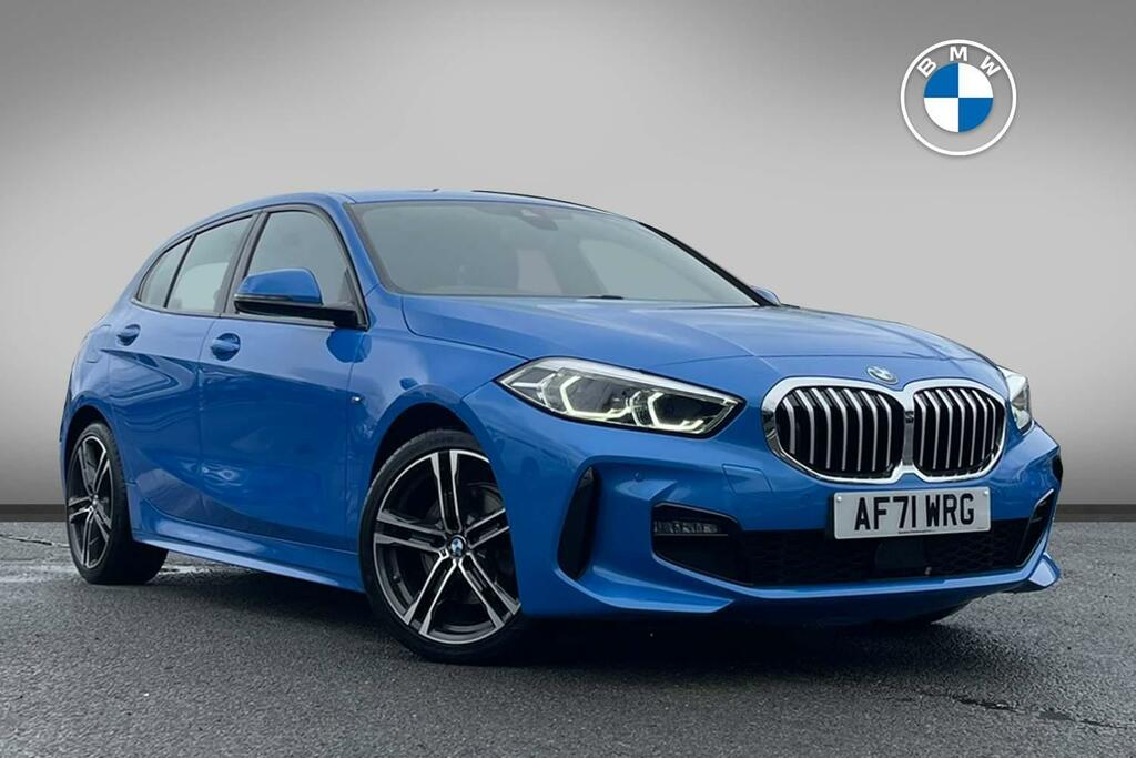 Compare BMW 1 Series 118I M Sport AF71WRG Blue