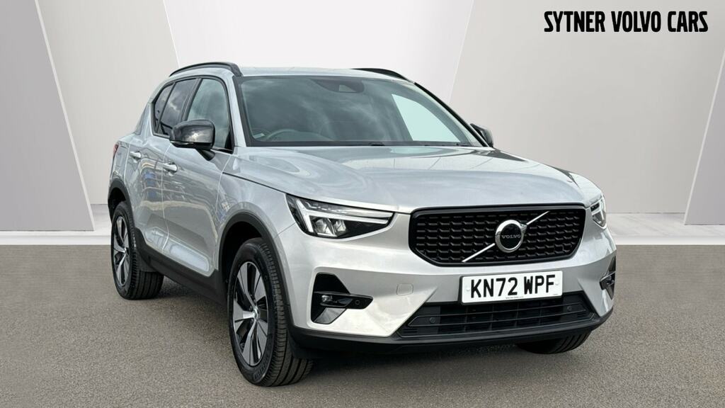 Compare Volvo XC40 1.5 T4 Recharge Phev Plus KN72WPF Silver