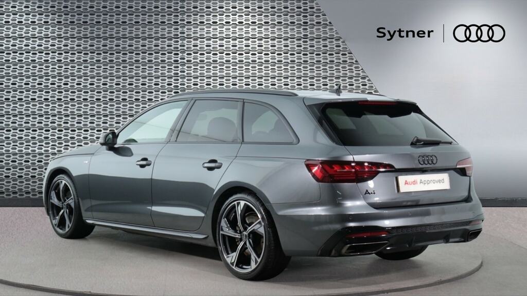 Compare Audi A4 Avant 35 Tfsi Black Edition S Tronic Comfortsound MK73DXE Grey