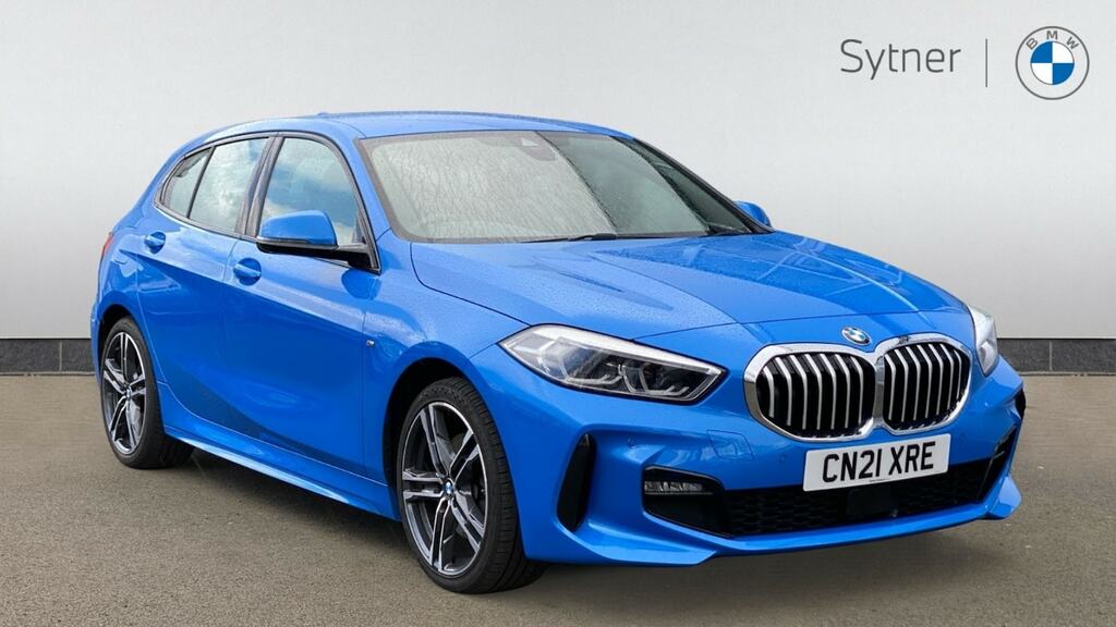 Compare BMW 1 Series 118I 136 M Sport CN21XRE Blue